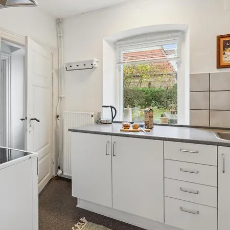 In With Kitchen Apartment *